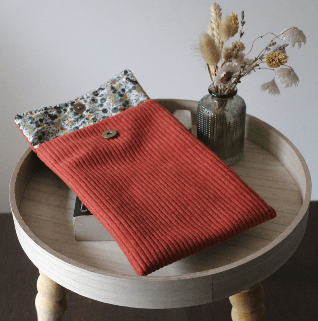 Pochette à livre / liseuse